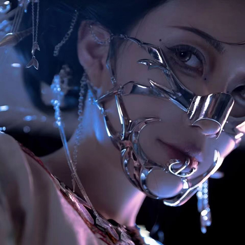 2025 Cyberpunk Visiera Mento M - Women Accessories Chain recensione e prezzo